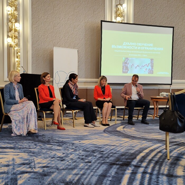 viber-image-2022-09-28-11-23-28-961_700x700_crop_478b24840a