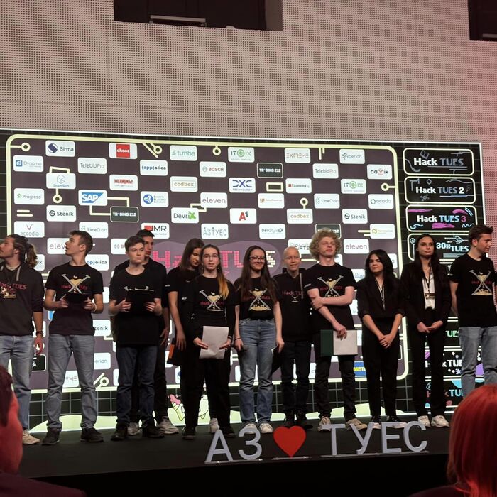 430129289-798758192292582-25048920612420020-n_700x700_crop_478b24840a