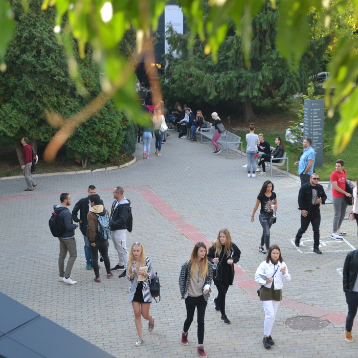 dsc-0349_700x700_crop_478b24840a